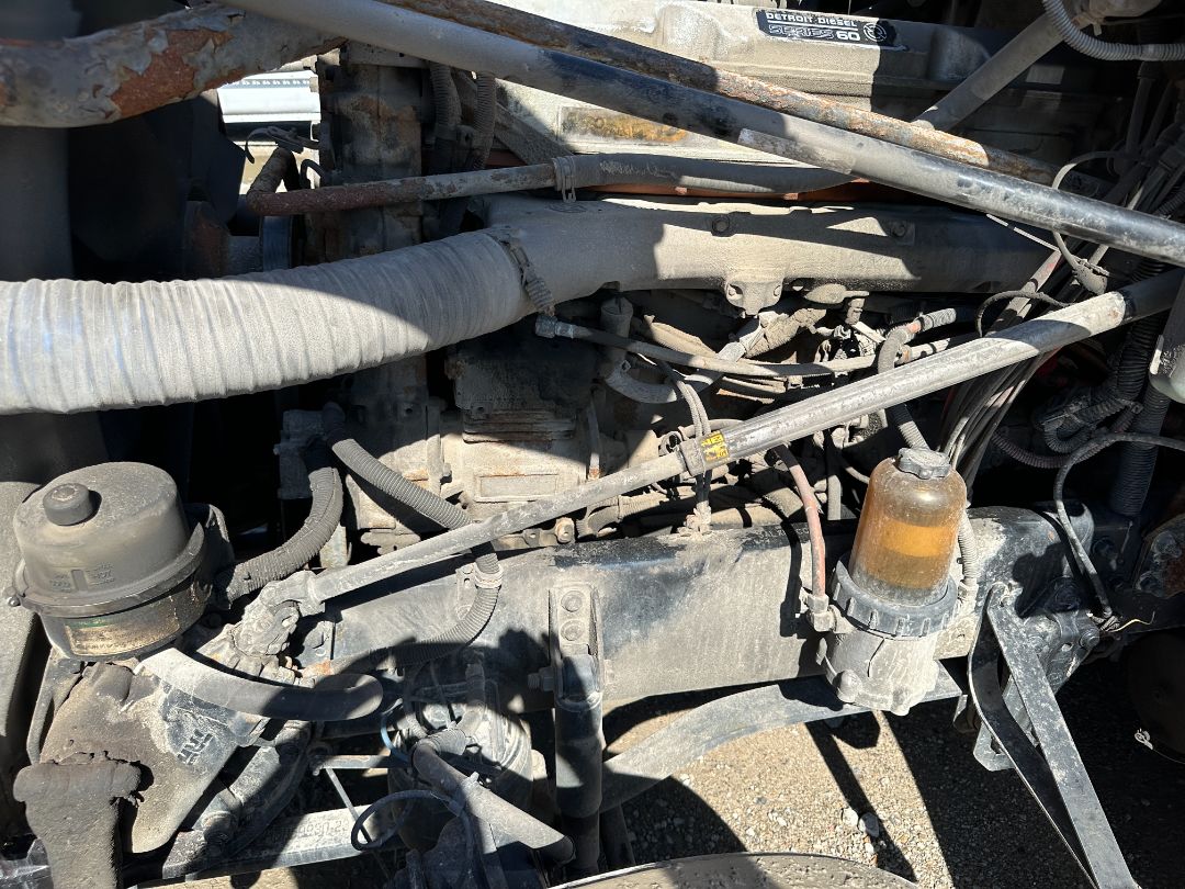 2015 FREIGHTLINER Coronado 132 - Image 28